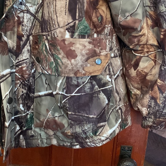 Realtree parka - Picture 10 of 10